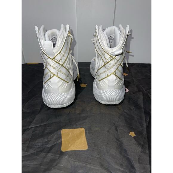 New Women’s 12 Under Armour HOVR Highlight Ace White Gold Volleyball Shows - Picture 5 of 9